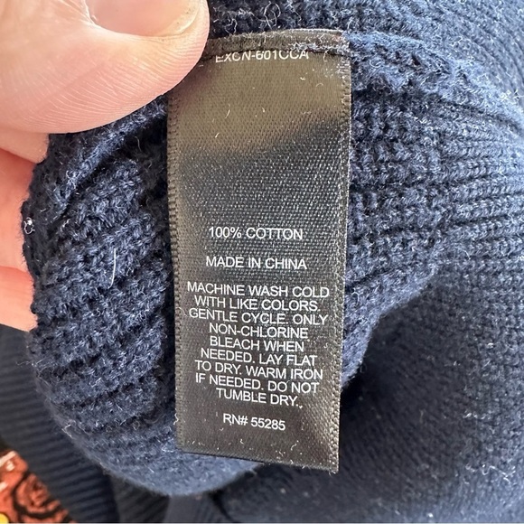 Express Men’s Navy Color Block Cotton Knit Crew Neck Sweater Large - Picture 6 of 6